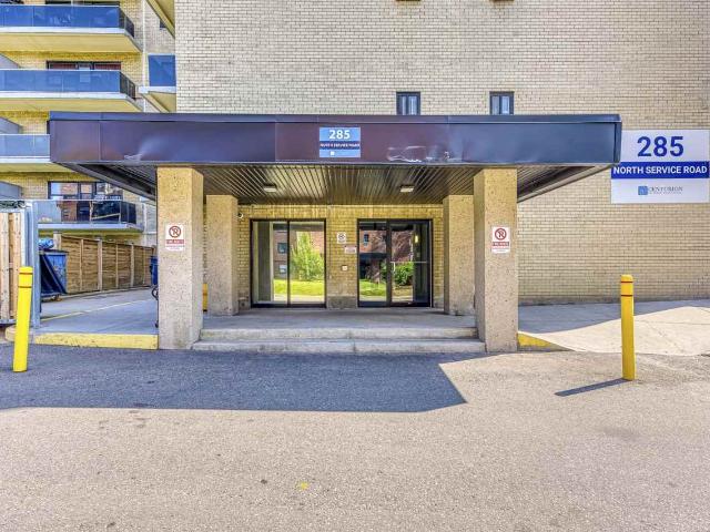 285 North Service Road Apartments 2 Bedroom Apartment for Rent at 285 North Service Rd, Mississauga, ON L5A 1A8 Cooksville