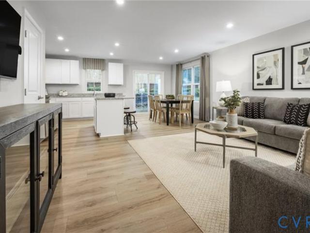 285 Pink Lady Circle