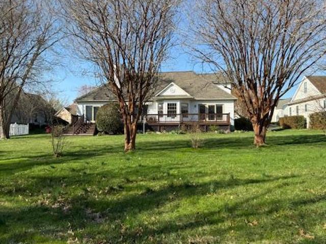28642 Clubhouse Drive