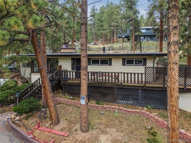 28653 Meadow Drive
