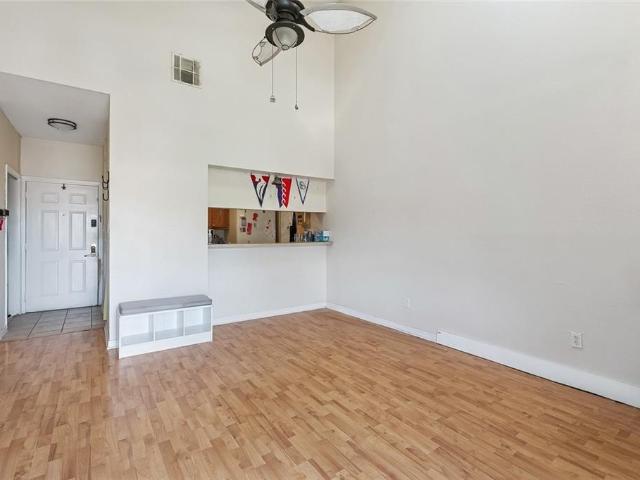 2866 steamship circle # 3b
