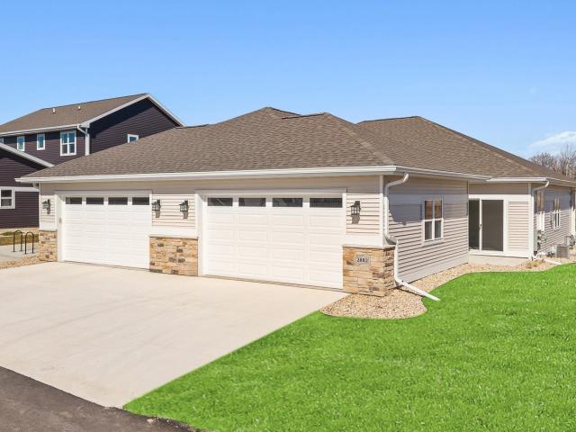 2866 Wild Goose Way, Stoughton, WI 53589 | MLS #2016