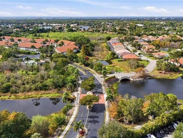 28611 Carriage Home Dr Unit 202, Bonita Springs, US, FL