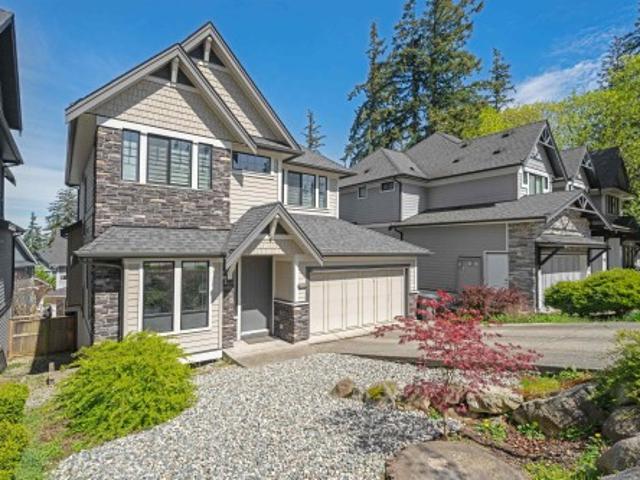 2862 Helc Place, Surrey, BC, V3Z 0C6 house for sale | Listing ID R3170 | Royal LePage