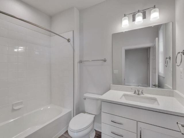 286 Gibraltar Dr