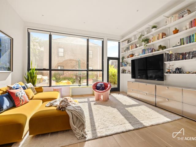 286 Manhattan Avenue, Brooklyn, NY