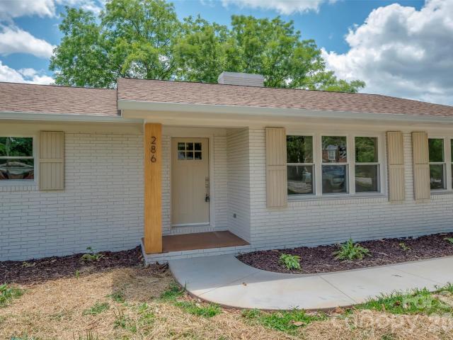 286 N Main Street