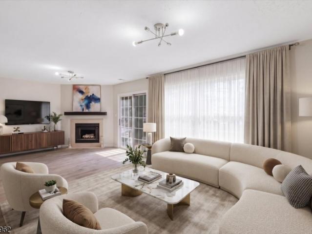 286 Nebula Rd