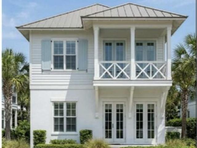 286 Porter Ave, Ocean Springs, MS 39564