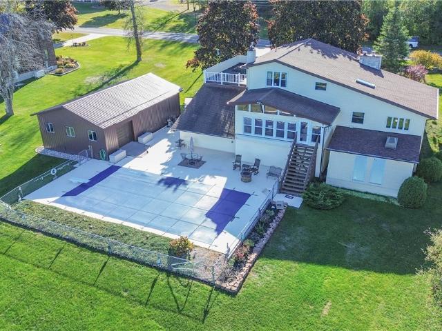 286 River Road