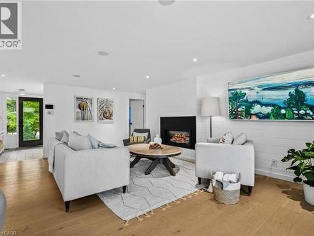 2872 Muskoka Rd 118W, Muskoka Lakes, ON, P0B 1J0 house for sale | Listing ID 40813 | Royal LePage