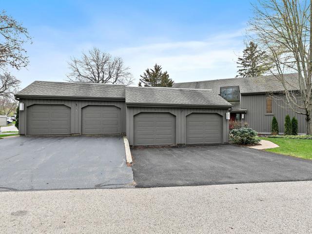 287 Deer Trail Ct, Unit D, Lake Barrington, IL 60010 | MLS #12619