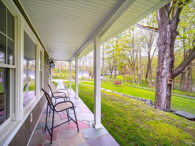 287 Hunns Lake Road