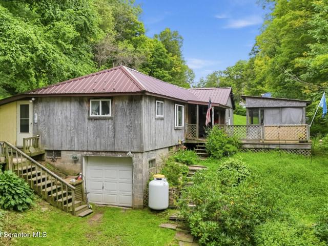 287 Mountain Road