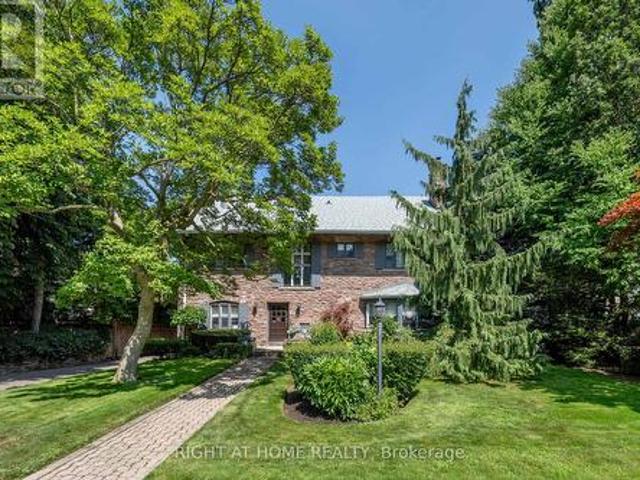 287 Russell Hill Road, Toronto, ON, M4V 2T5 house for sale | Listing ID C12884 | Royal LePage