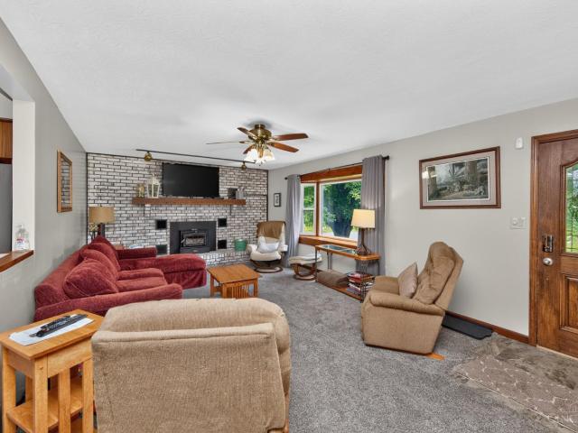 287 W Forest Avenue