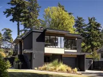 2887 Colquitz Ave, Saanich, BC, V9A 2L9 house for sale List.