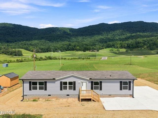 2888 Old Highway 63, Speedwell, TN 37870