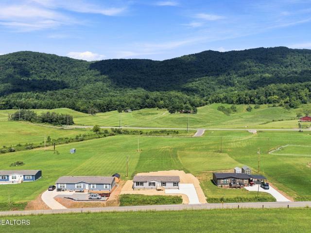 2888 Old Highway 63