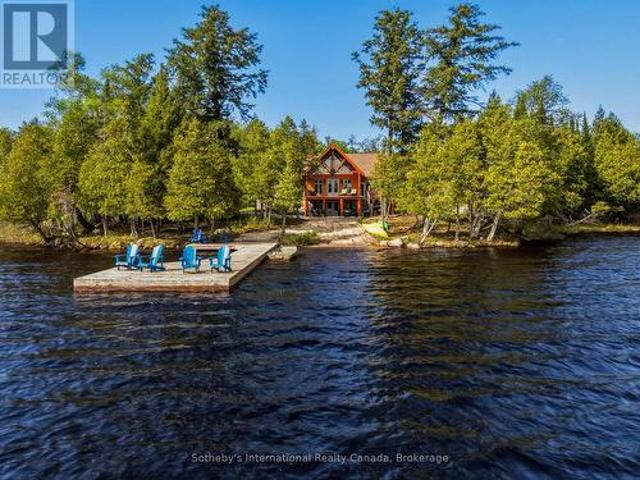 2889 Ahmic Lake Road, Magnetawan, ON, P0A 1P0 house for sale | Listing ID X13603 | Royal LePage