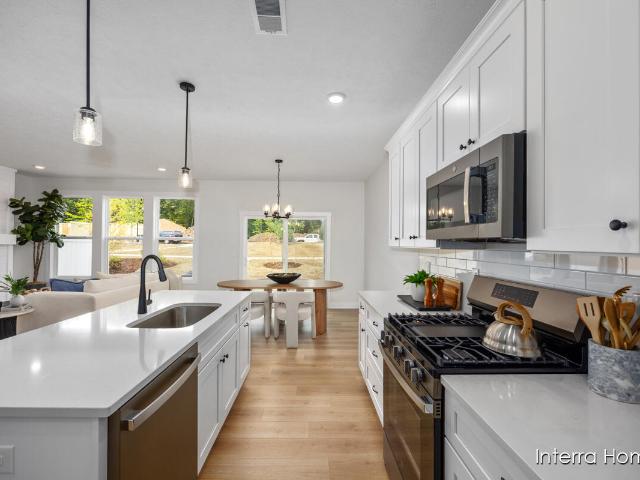 2881 E Highgate Street # 81