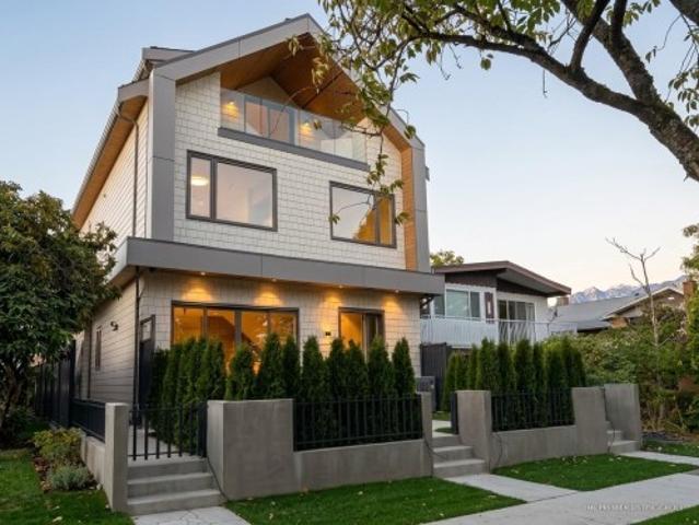2881 43 Avenue E, Vancouver, BC, V5R 2Z1 duplex for sale | Listing ID R3176 | Royal LePage