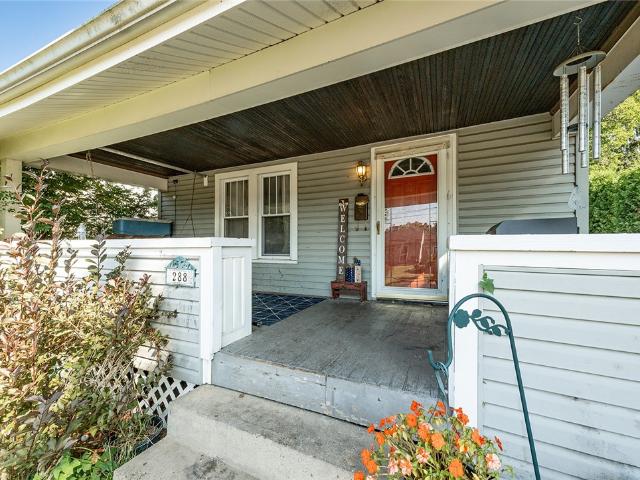 288 Clinton St