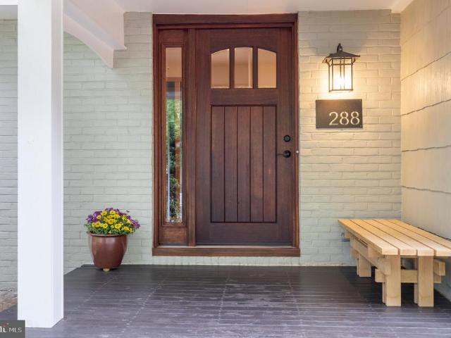 288 Bowline Road