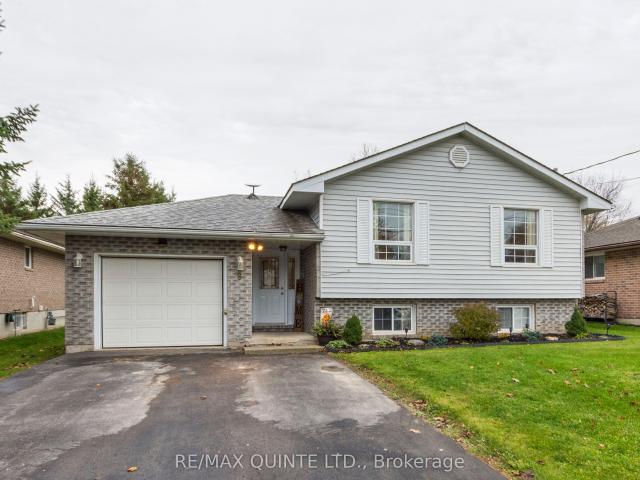 288 Edward Street W