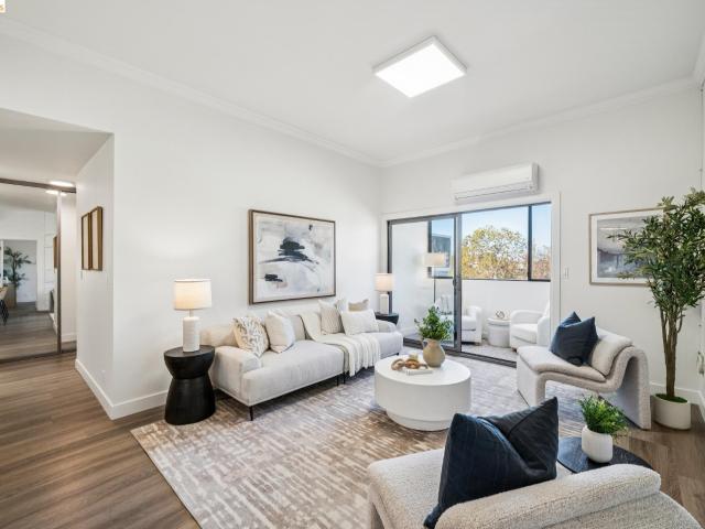288 Whitmore 402B