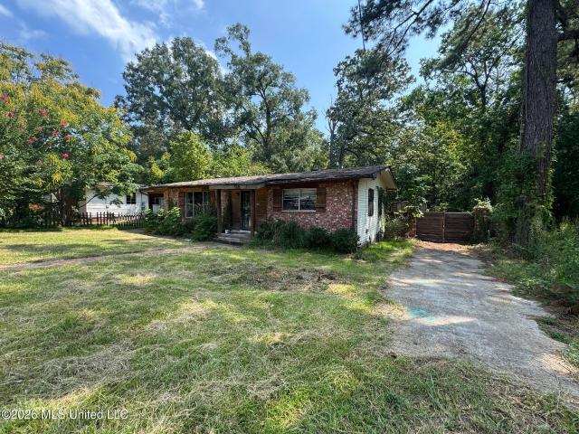 2894 Woodside Drive