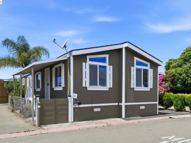 28957 Venus St