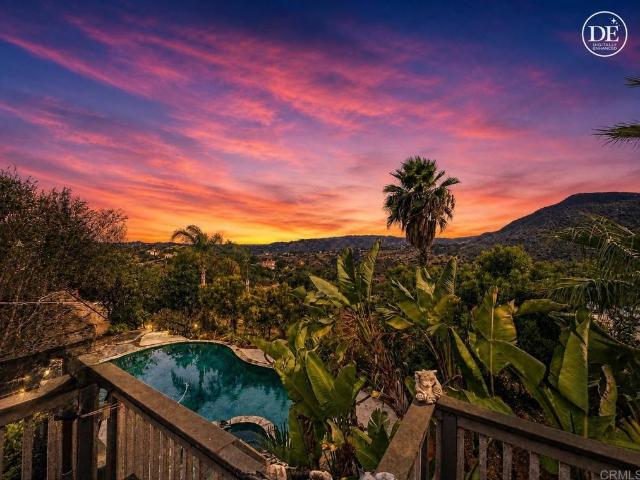 2890 Vista Del Rio