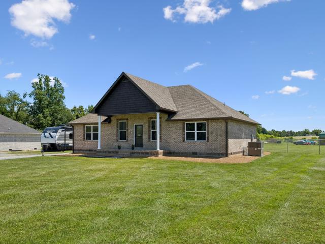 2892 Highway 52 E