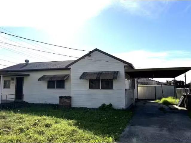 289 Canley Vale Road, Canley Heights House for rent Listed by.