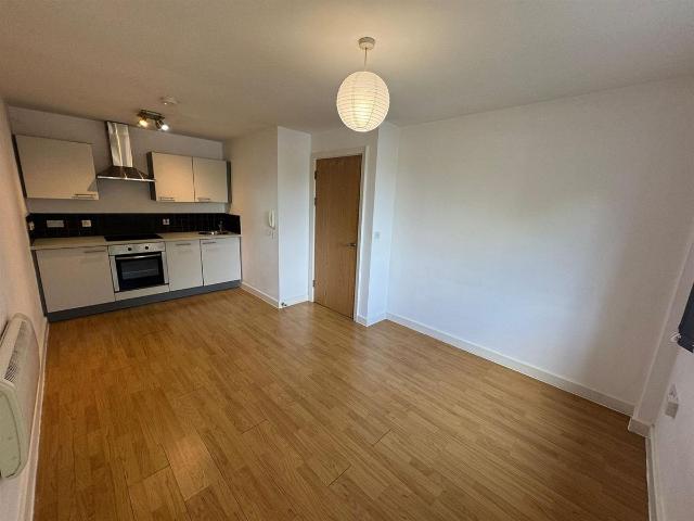 289 Otley Road, Bradford BD3, 1 bed flat to rent, £625 pcm | PrimeLocation