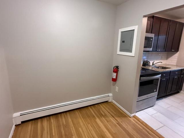 289 main Street 11L