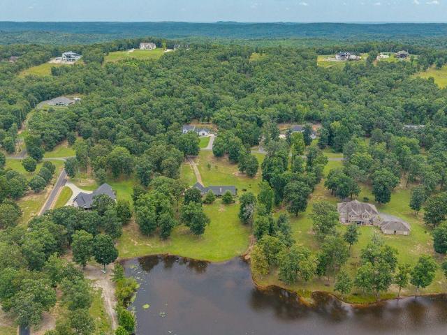 289 Northlake Cove