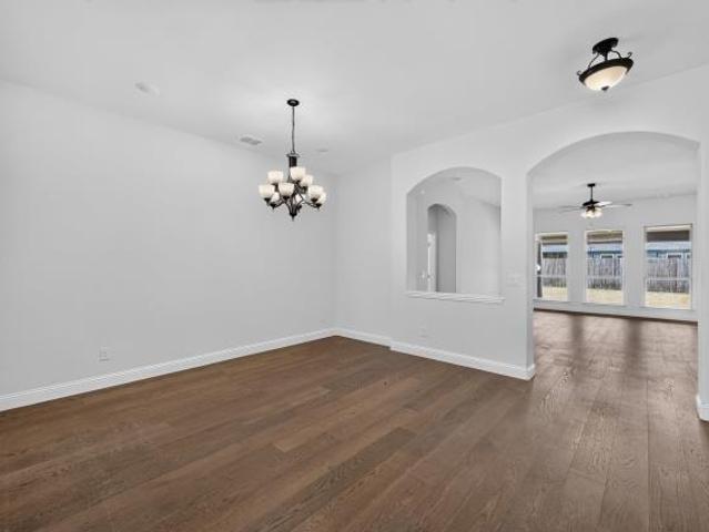 289 Sparkling Springs