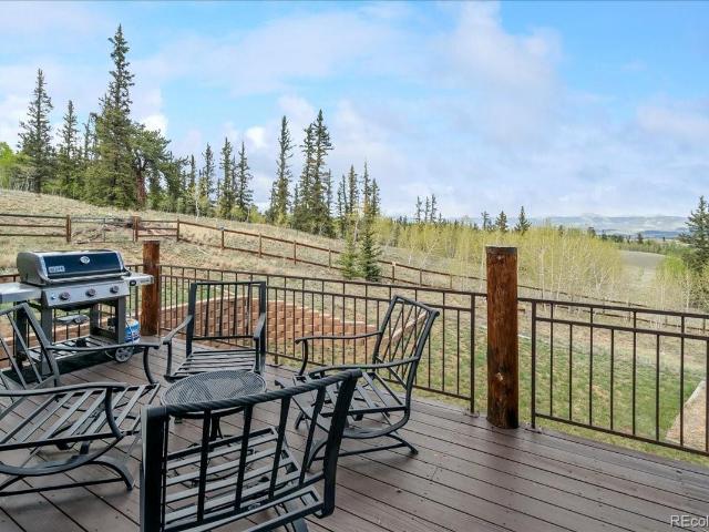 289 Tepee Trail