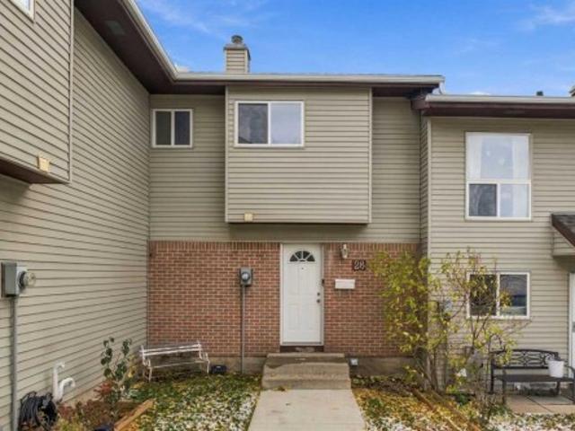 28 64 Whitnel Court Ne, Calgary, AB, T1Y 5E3 townhouse for sale | Listing ID A2355 | Royal LePage