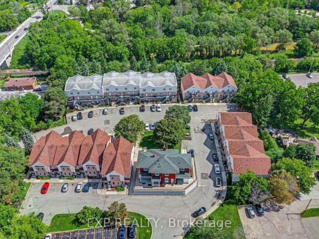 28 115 Main Street S, Newmarket | 2Beds/2Bath, Townhouse, $559,000 | Condos. Ca