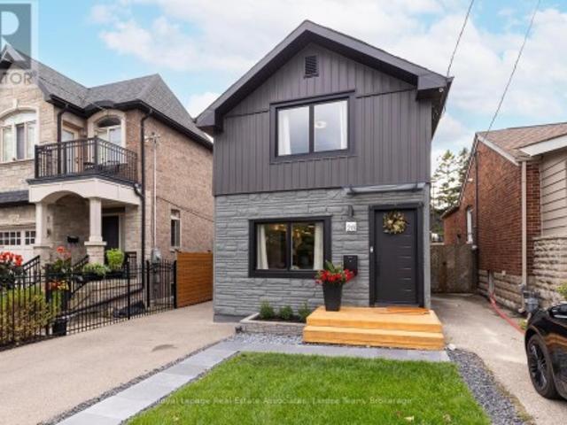 28 Thirtieth Street, Toronto, ON, M8W 3B6 house for sale | Listing ID W13754 | Royal LePage