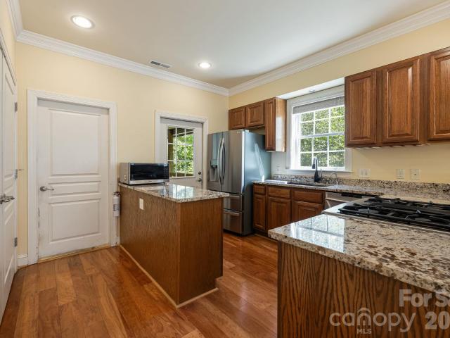 28 Trafalgar Circle