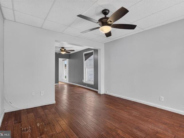 28 W Green Street