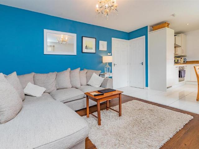 28 Ward Place, Stirchley, B29 6UD, United Kingdom | 2 bed apartment for rent #133739989 | Rentberry