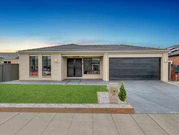 28 Watagan Street, Tarneit