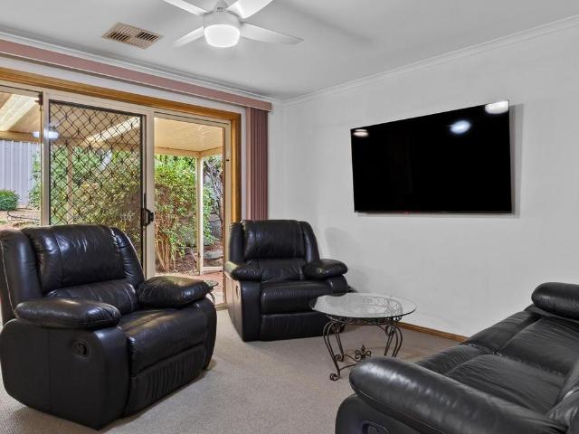 28 Ashwood Boulevard