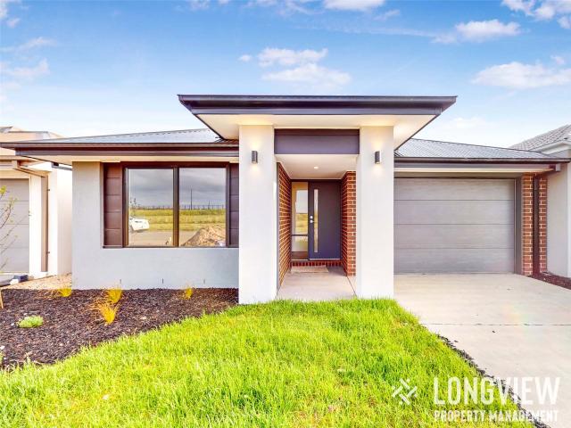 28 artemis drive, cranbourne east, vic, 3977