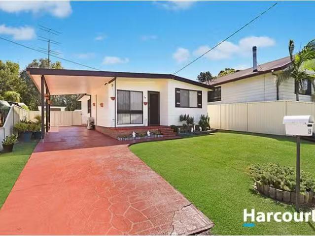 28 Barton Road, Doyalson House for rent Listed by Taylah John.